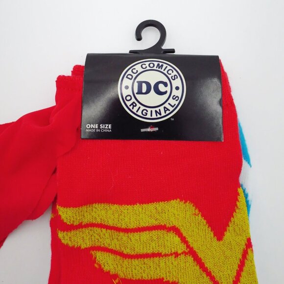 NWT/NEW Bioworld DC Comics Wonder Woman Costume Knee High Socks w/Cape Retired - Picture 6 of 7